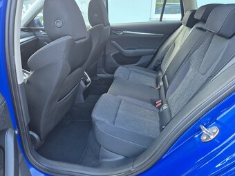 Škoda Octavia Combi IV 2,0 TDi 110 kW DSG Style - 11