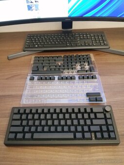 Custom mechanická klávesnica + modifikácie - 11