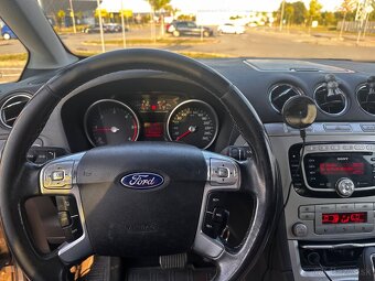 Ford Galaxy Trend 2.0 TDCI - 11