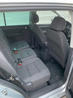 VW Touran 1.9 TDI, 77 kW, 5 miestny, 2006, naj. 123.000 km - 11