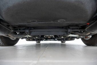 Ferrari 400i (modelový rok 1982) V12 - 11