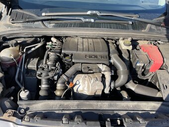 Peugeot 308 1.6 HDI - 11