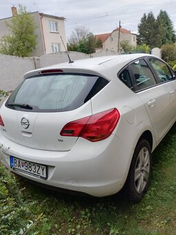 Opel Astra 1.7 CDTI 92KW 2010 - 11