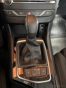 Peugeot 308sw 1.2Puretech - 11