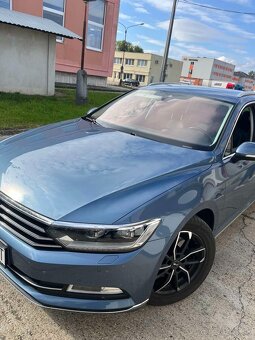 VOLKSWAGEN  PASSAT 2.0 TDI - 11