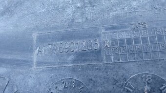 Mercedes A W177 2018- Kia Ceed II 2012- podblatnik - 11