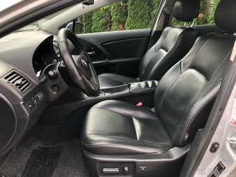 Toyota Avensis D4D T27 2.2d 110kw Premium - 11