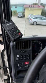 Scania R400 6x2 hakovy nosič konrajnerov - 11