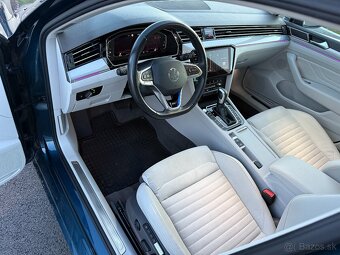 Volkswagen Passat Variant GTE 1.4 TSI 160kw DSG Plug-in Hybr - 11