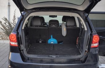 Fiat Freemont 2.0 JTD 125 kW 7 miest - 11