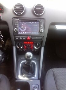 Audi A3 Sportback 1.6 Ambiente - 11