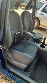 Toyota RAV4 2.0 VVTi benzin 4x4,Taliansko BEZ KOROZIE, - 11