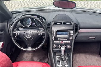 Mercedes-Benz SLK 350 AMG Line - 11