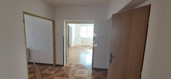 Priestranný 6 i RD, pozemok 280 m2, obec Jakubov, skvelá cen - 11