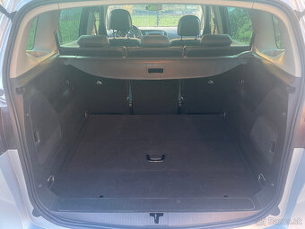Opel Zafira Tourer 2.0 CDTI - 11