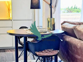 CHORVÁTSKO, OSTROV VIR  NA PREDAJ ŠTÝLOVÝ APARTMÁN S VÝHĽADO - 11