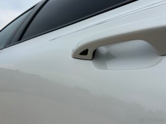 Volvo V60 B4 R-Design - 11