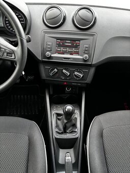 Seat Ibiza Sport  55kw Manuál - 11