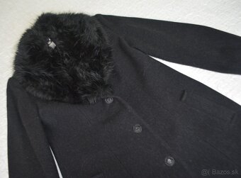 Vlneno-kašmírový kabát s kožušinkou, veľ. L/42 - 11