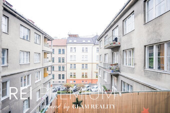 Elegantný staromestský byt pri Právnickej fakulte UK – Brati - 11