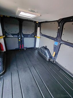 Ford Transit custom - 11