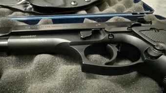 Beretta 92FS - 11