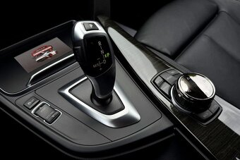 BMW rad 3 320 d xDrive LUXURI - 11