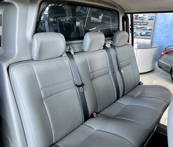Volkswagen Transporter T5 Lang 2,5TDi, 6 miestny - 11