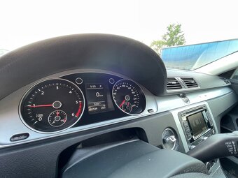 VW Passat B7 Variant 2.0 TDI 170k DSG 181 600 km - 11