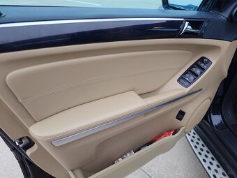 Mercedes Benz ML 350 BlueTec - 11