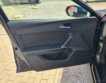 SEAT LEON SP 2.0 TDI STYLE DSG / MOŽNÝ ODPOČET DPH - 11