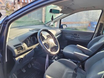 Volkswagen Sharan 1.9TDI 96kw 7miestne - 11