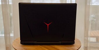 Lenovo Y910 herný notebook - 11