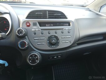 Honda Jazz 73000km benzin - 11