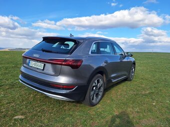 Predaj alebo vymena audi e-tron 55 quattro - 11
