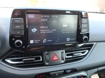 Hyundai i30 WG 1.0T-GDi 88kW AUTOMAT SMART ZÁRUKA ČR - 11