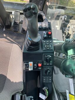 Kolesové rypadlo Volvo EWR150E 3D - 11
