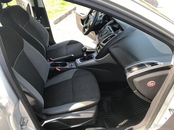 Ford Focus Kombi 1.6 TDCi 115k Trend - 11
