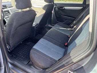 Volkswagen Passat B7 1.6TDI - 11