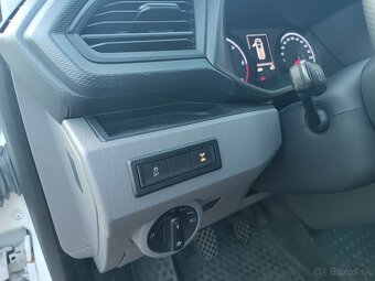 VW Transporter T6.1,  2,0 TDI - 110 kw, 4motion - 11