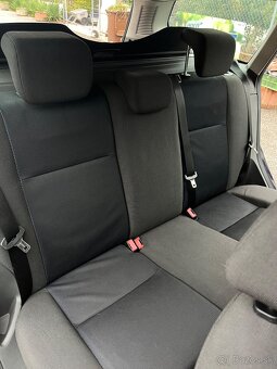 Ford Focus combi 1,8 tdci - 11