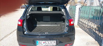 peugeot 4008 panorama 4x4 - 11