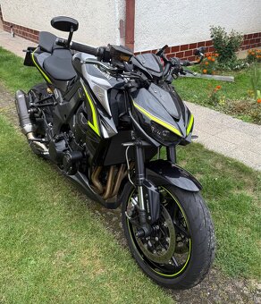 Kawasaki Z1000R - 11