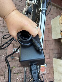 Predám 2 bicykle elektro Trek - 11