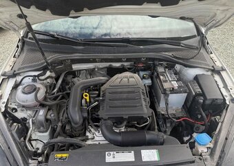 Volkswagen Golf Variant 1.0 TSI COMFORTLINE ACC benzín - 11