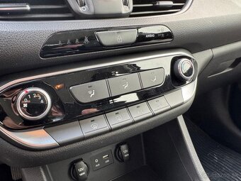 Hyundai i30 cw kúpené SK - 11