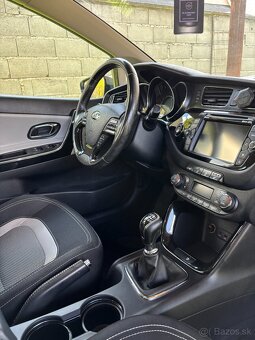 Kia Ceed 1.6 Crdi - 11
