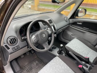 Suzuki SX4 1.6 VVT 4x4 - 11