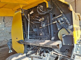 NEW HOLLAND BR6090, 17 686 balíkov - 11