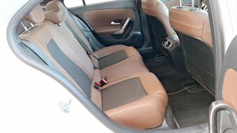 A sedan 180CDi 85kw AT - 11